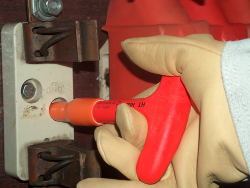 HKR Insulated 1/2 inch Tubular Socket Wrench, size 13 , up to 1kV AC / 1,5kV DC 7